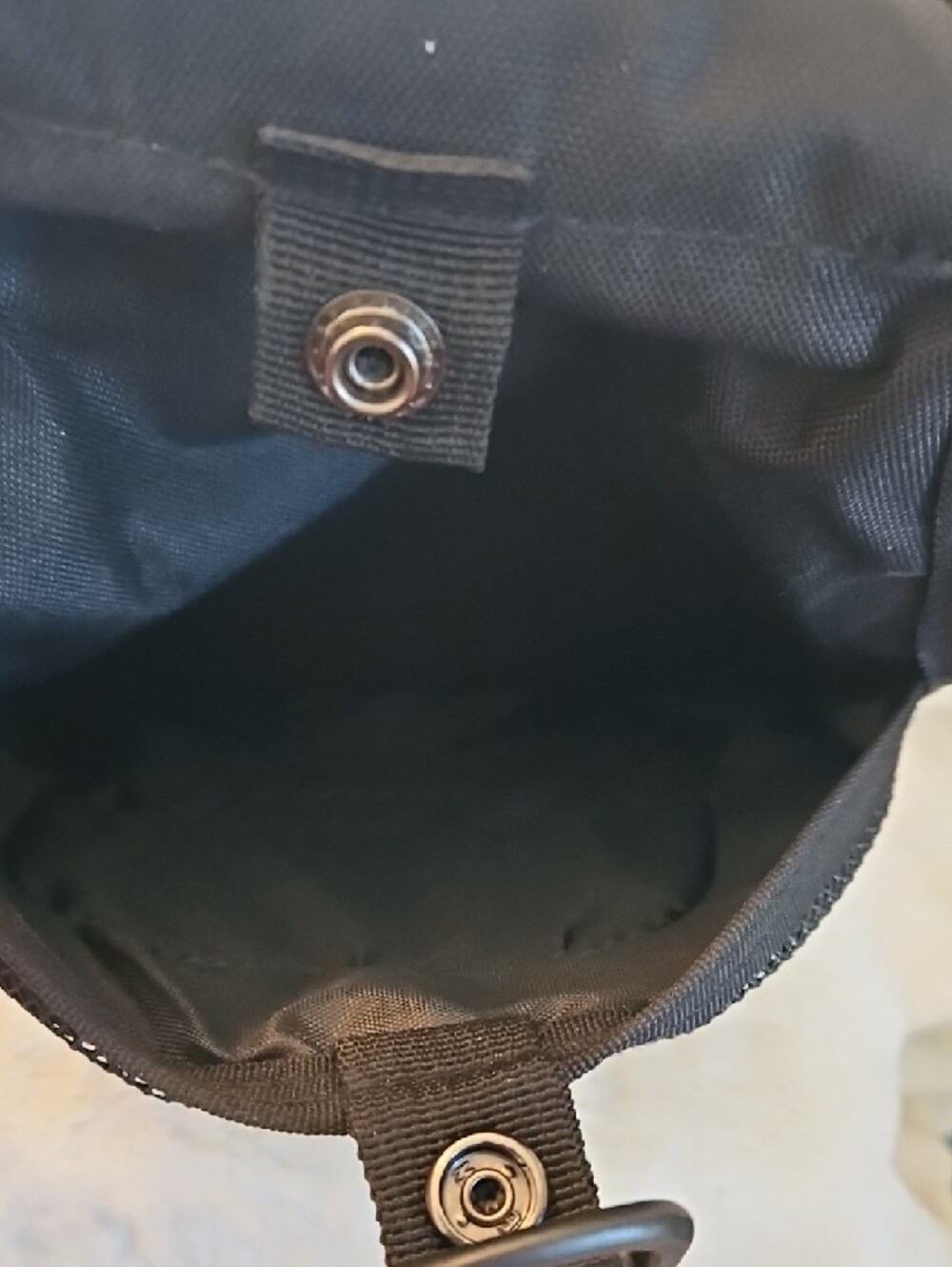 Source Unknown Men Or Women Black Tactical Crossbody Sling Bag - Picture 2 of 7
